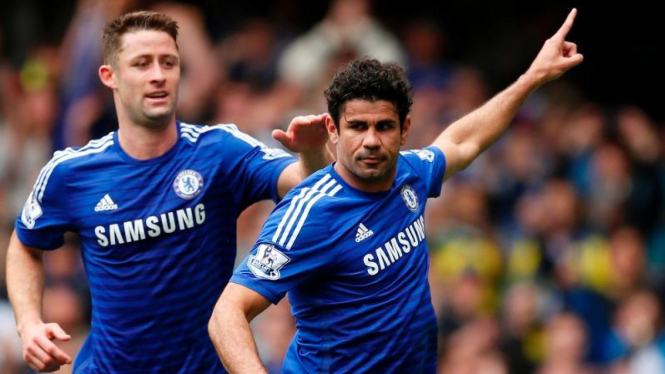 Gary Cahil (kiri) dan Diego Costa (kanan)