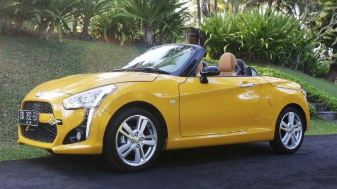 Daihatsu Copen.