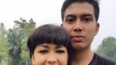 Julia Perez dan Mumu