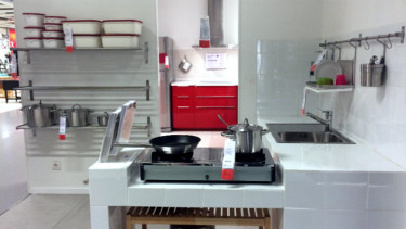 Contoh dapur modern.
