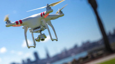 Kamera drone.