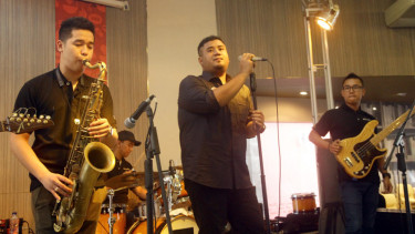 Album Kedua Mike Mohede