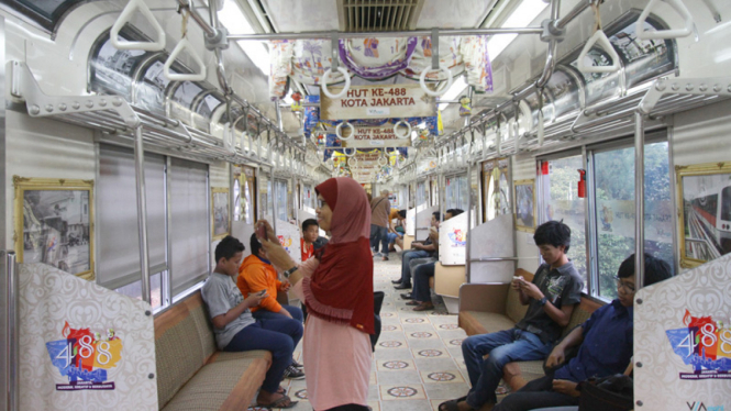 Gerbong Kereta Tematik Sambut HUT Ke-488 Jakarta