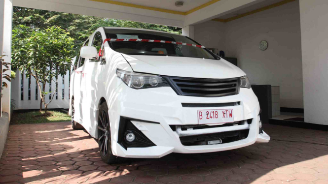 Kejagung Sita Barang Bukti Mobil Listrik Proyek Dahlan Iskan