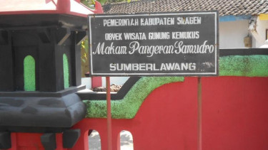 Gunung Kemukus.