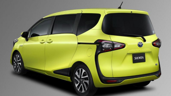 Toyota Sienta.