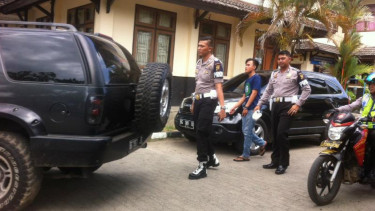 Anggota polisi Palembang diamankan