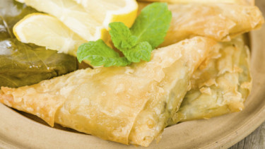 Spinach fatayer