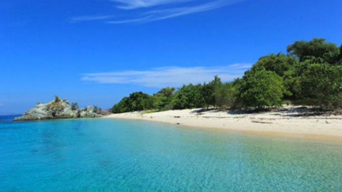 Pulai Bidadari di Labuan Bajo NTT