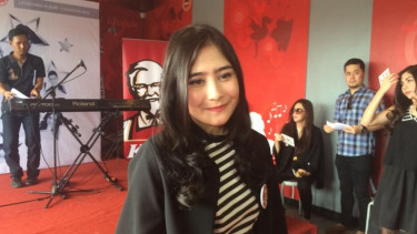 Prilly Latuconsina