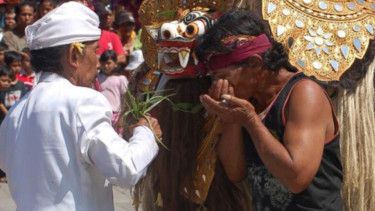 Ritual Meluasan.