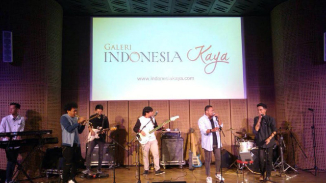 Jazz Patriotisme ala Benny dan Barry Likumahuwa