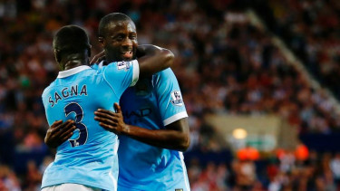 Yaya Toure merayakan gol Manchester City