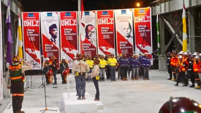 Upacara HUT RI ke 70 di tambang bawah tanah Freeport