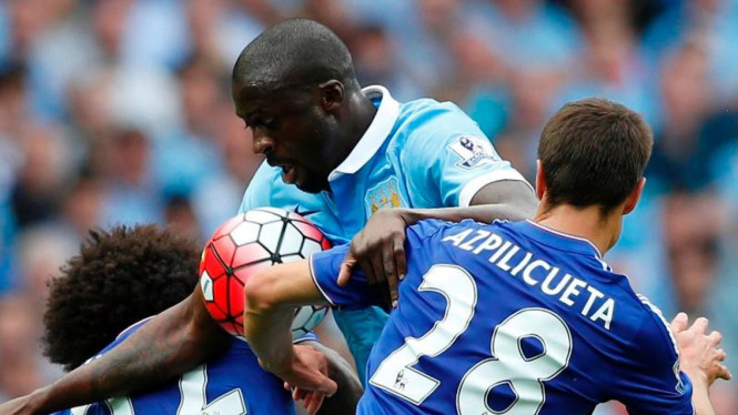 Chelsea vs Manchester City beberapa waktu silam.