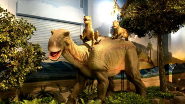 Restoran tema dinosaurus