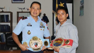 Iwan Soda (kanan) dengan Tatang Harlyansyah
