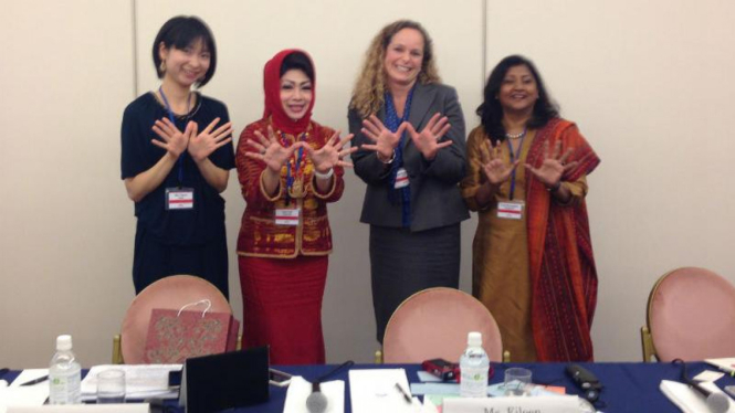 Ketua IWAPI Nita Yudi saat menjadi pembicara pada acara WAW 2015 di Tokyo