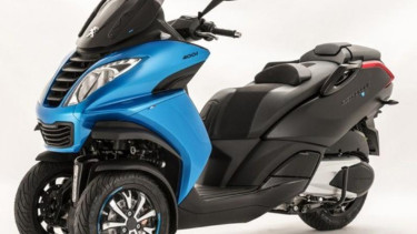 Peugeot Metropolis Blue-Line.