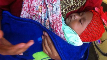 Bayi yang diduga dijual oleh ayahnya