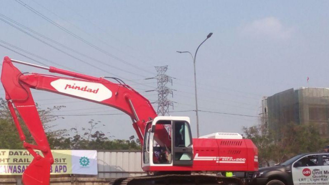 Eskavator PT Pindad