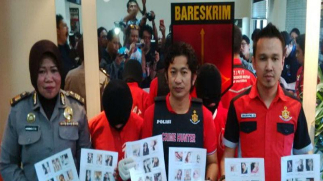 Bisnis prostitusi artis di Surabaya