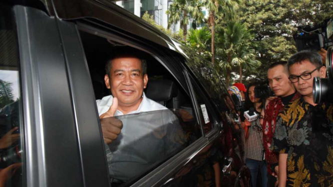 Kabareskrim Komjen Pol Anang Iskandar Sambangi KPK
