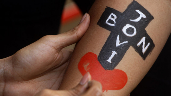 fans bon jovi padati GBK