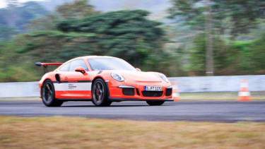Porsche 911 GT3 RS.