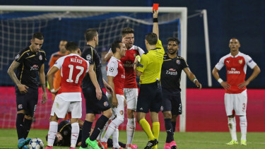 Dinamo Zagreb Hempaskan Arsenal 2-1