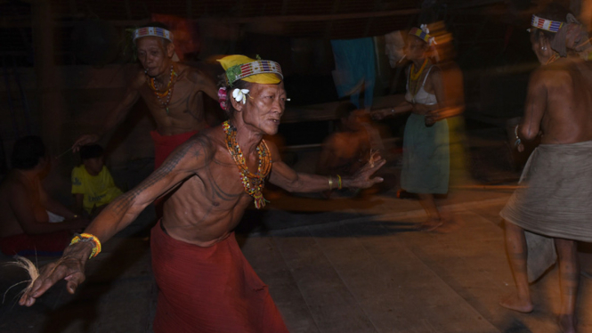 TARIAN ULIAT PILIGI MENTAWAI