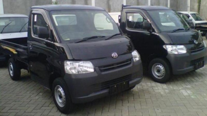 Daihatsu Gran Max pikap.