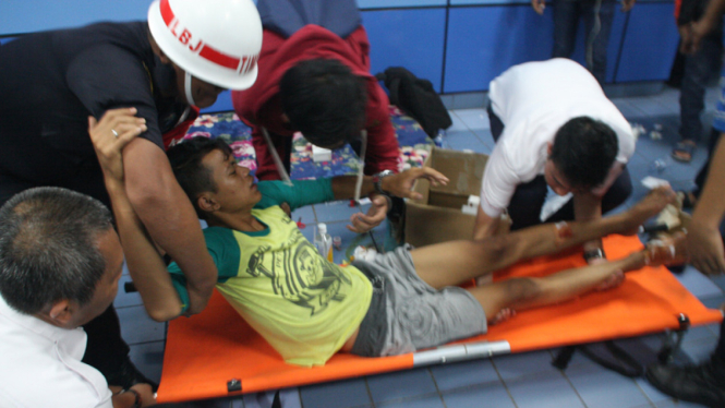 tabrakan kereta di stasiun juanda