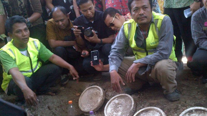 Pengurai limbah batik sederhana.