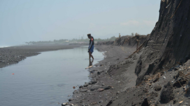 Tambang pasir di Lumajang