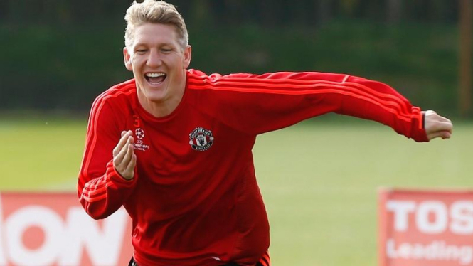 Gelandang Manchester United, Bastian Schweinsteiger