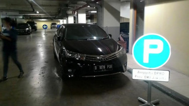 Mobil dinas DPRD DKI