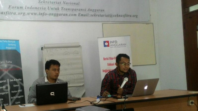 FITRA merilis data mengenai kinerja kementerian Pemerintahan Jokowi.
