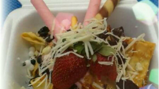 Siomay khas Garut dengan es krim.