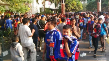 Aremania di Stadion Manahan