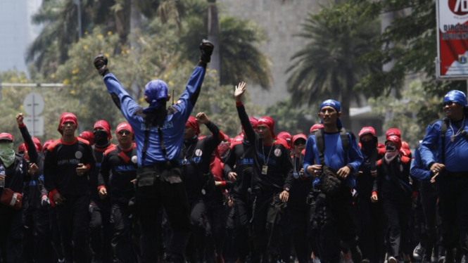 buruh tolak paket kebijakan ekonomi jilid IV