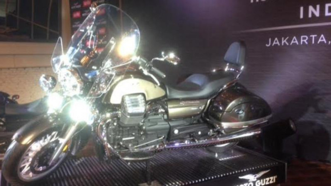 Moto Guzzi California Touring SE
