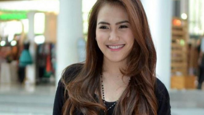 Ayu TIng TIng