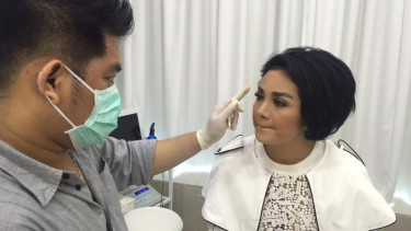 Krisdayanti Sulam Alis