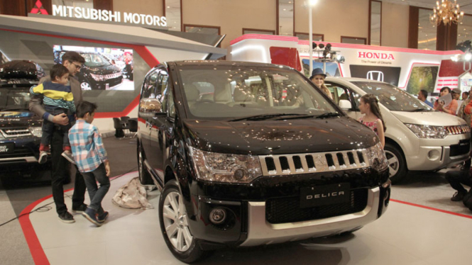 Ini Varian Baru Mitsubisi Delica Royal