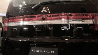 Ini Varian Baru Mitsubisi Delica Royal