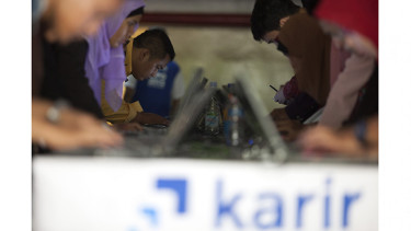 Pencari kerja padati bursa kerja