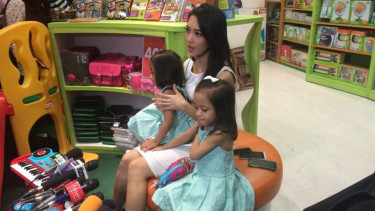 Ririn Dwi Aryanti dan Buah Hati