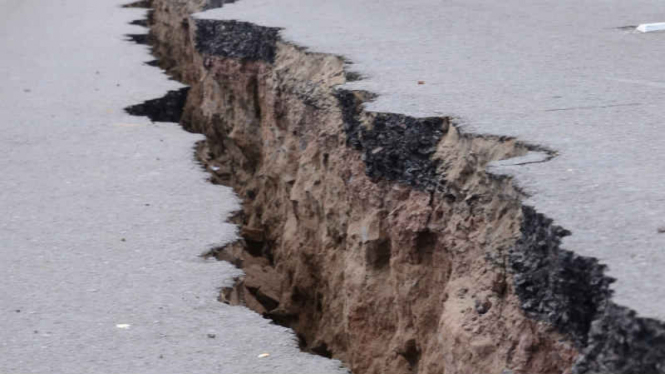 Ilustrasi gempa
