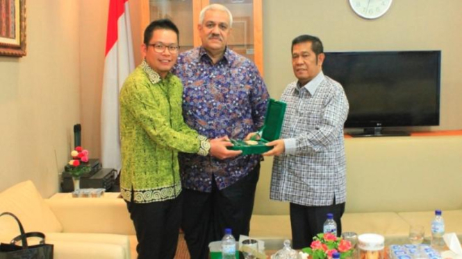Ketua DPRD Sumut, Ajib Shah.
